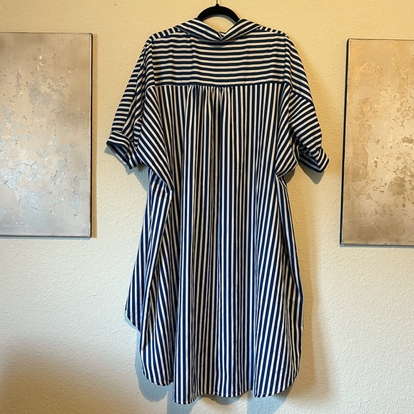 Hi-low button down tunic shirt - Picture 4 of 8